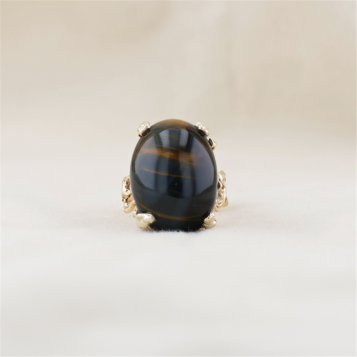 10-12K Yellow Gold Tigar's Eye Estate Ring