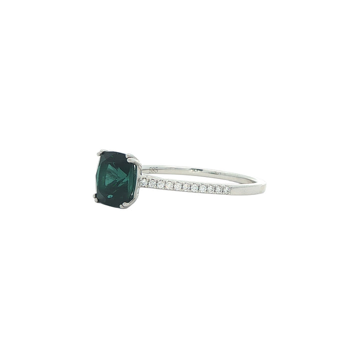 14K White Gold Green Tourmaline 0.10ctw Diamond Ring