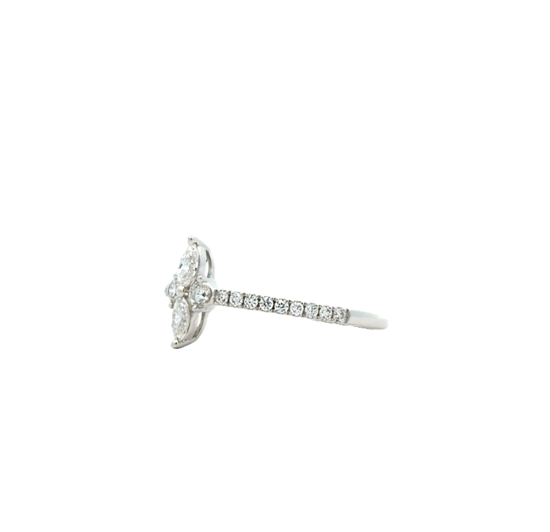 18KT White Gold 0.39ctw Diamond Ring