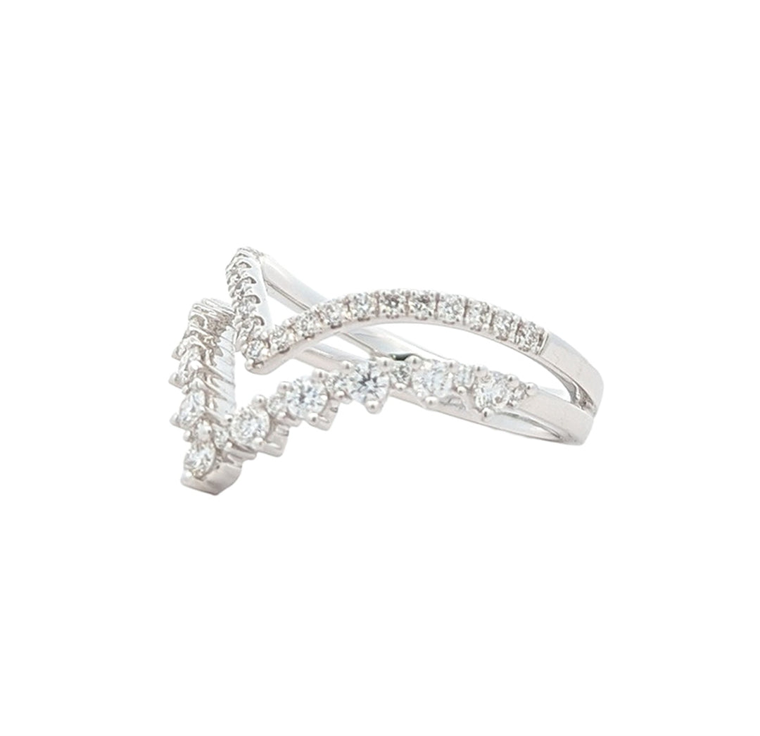 18KT White Gold 0.61ctw Diamond Ring
