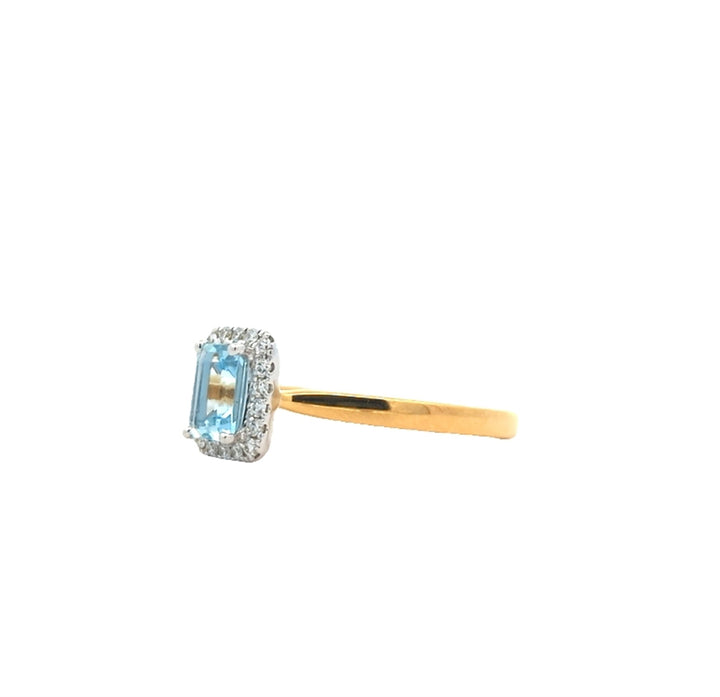 18KT Yellow and White Gold Aquamarine and 0.11ctw Diamond Ring