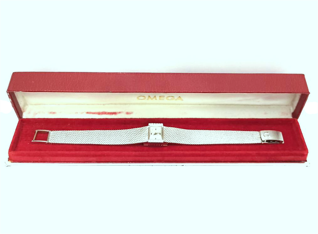 Omega Cocktail 8130 18.5mm Circa 1960