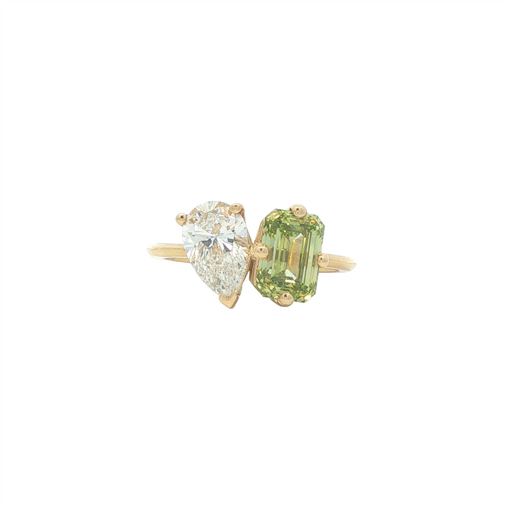 14K Yellow Gold 2.74ctw Green & White Lab Grown Diamond Toi Et Moi Ring