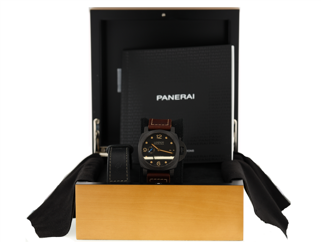 Panerai  Luminor Marina Carbotech  PAM 661 44mm 2017
