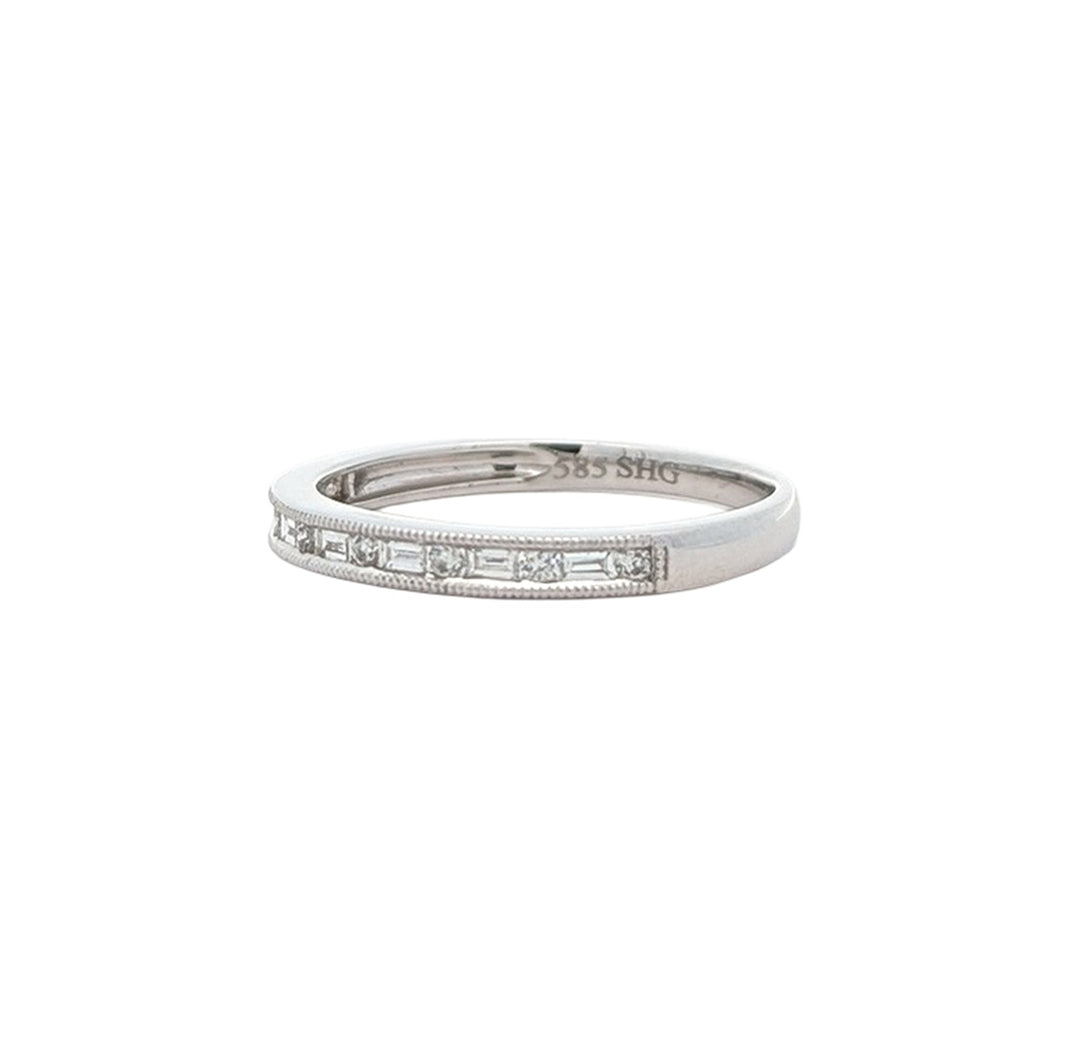 14K White Gold 0.19ctw Diamond Band