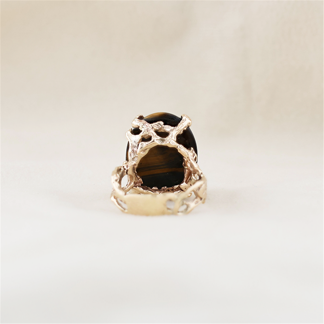 10-12K Yellow Gold Tigar's Eye Estate Ring