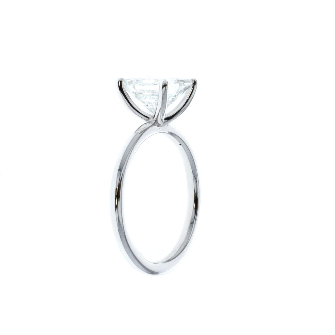 14KT White Gold 2.20ctw Diamond Solitaire Engagement Ring