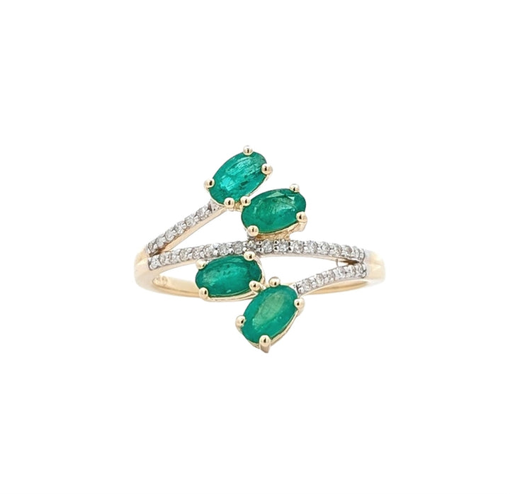 10K Gold Natural Emerald Canadian Diamond Ring